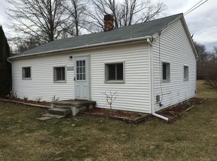 20068 Wilmot Rd, Belleville, MI 48111