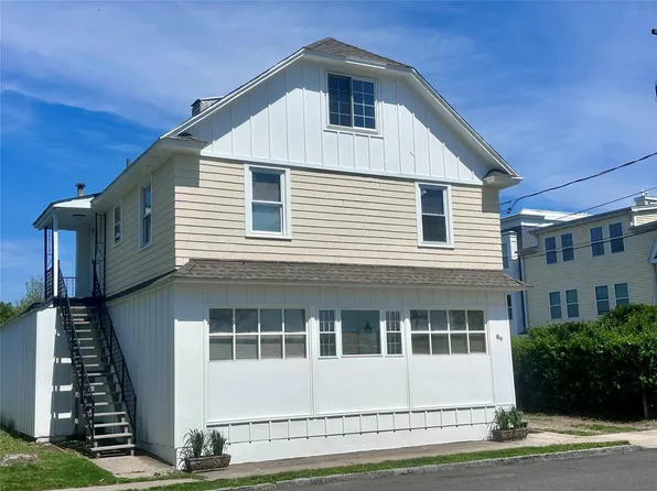 89 N Park Avenue N, Bay Shore, NY 11706