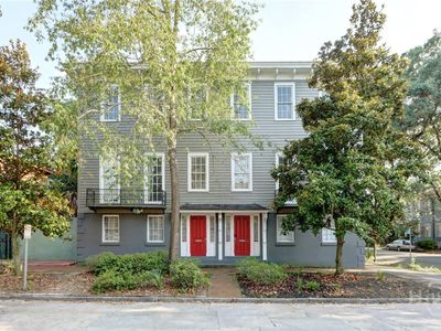 123 W Park Ave APT 2, Savannah, GA, 31401