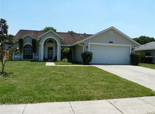 6926 Oakcrest Way, Zephyrhills, FL 33542