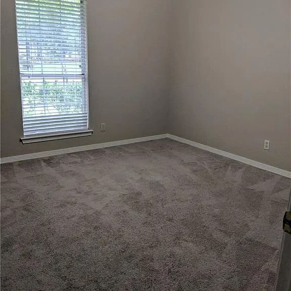 7325 Smithfield Rd — Photo 4
