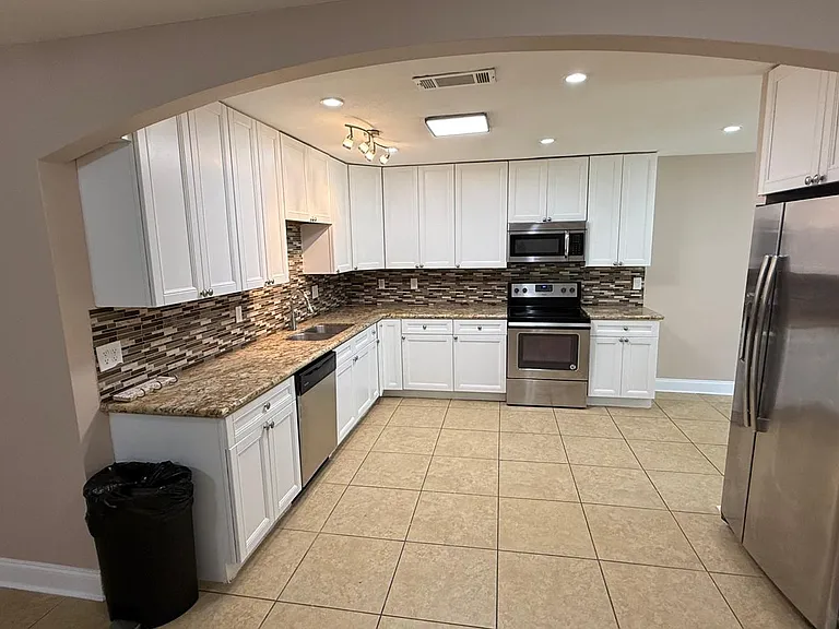 1853 Harvard Ave — Photo 11
