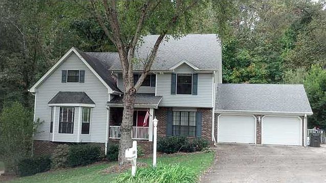 2nd image of 1808 Rock Bluff Rd