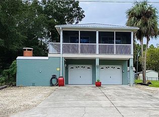 11 50th St, Yankeetown, FL 34498