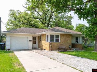 17 Belleview Ave, Mankato, MN 56001