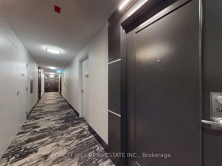 525 Wilson Ave #506 — Photo 2