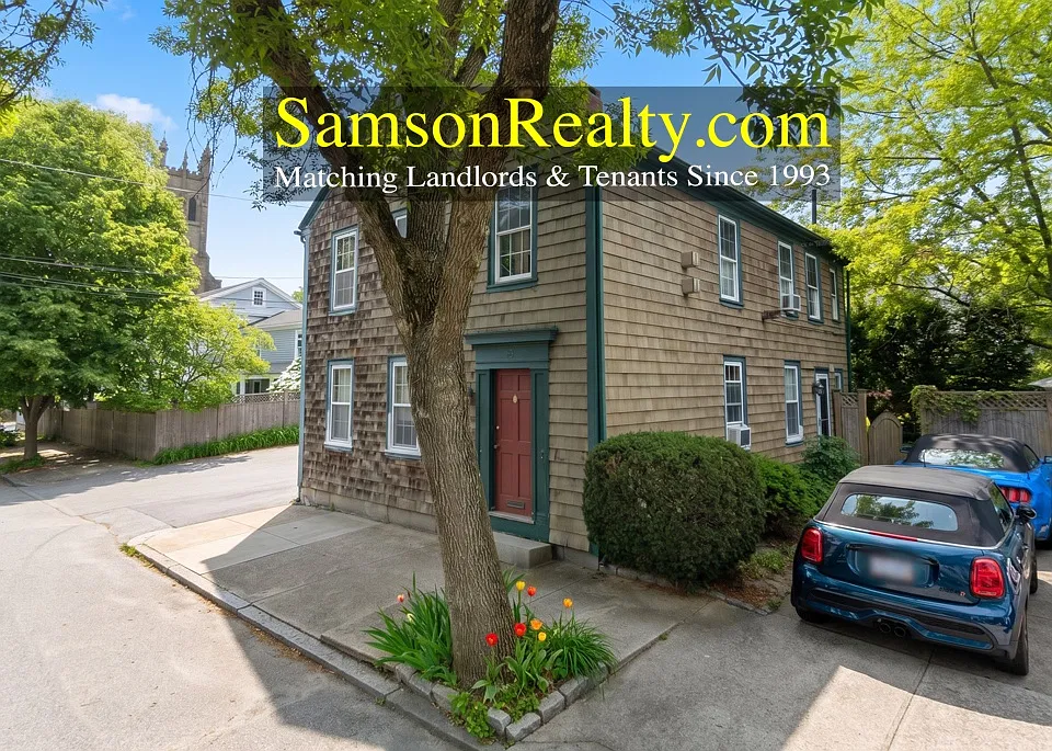 85 Arnold St #1
