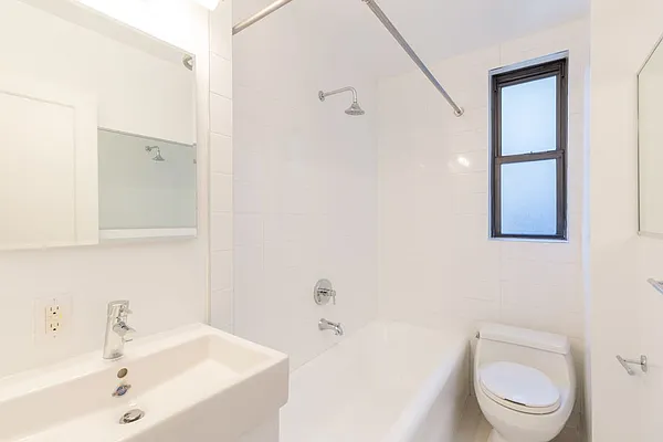 Rented by Stonehenge NYC LLC | media 5