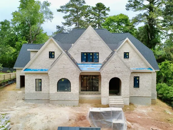 3422 Redbud Ln, Raleigh, NC 27607
