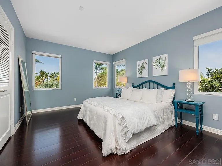 182 Andrew Ave — Photo 30