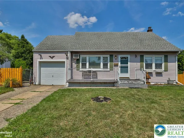 3069 Shakespeare Rd, Bethlehem, PA 18017