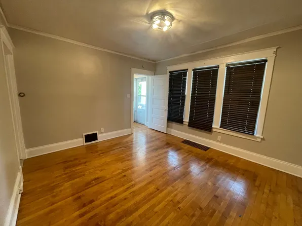 2524 N Weil St, 2524 N Weil St, Milwaukee, WI 53212