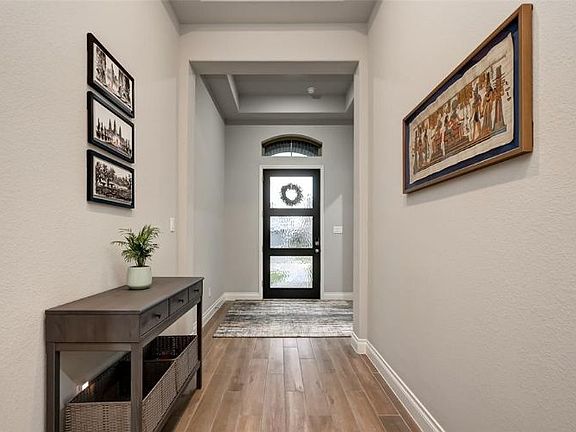5th image of 1414 Hackberry Heights Dr