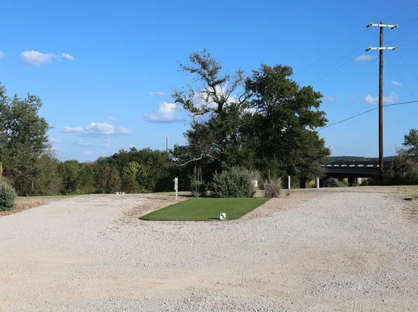 4584 E Us Highway 290 #252, Fredericksburg, TX 78624