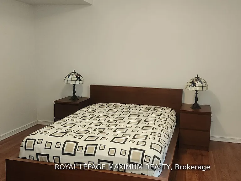 19 Maple Forest Dr #BASEMENT — Photo 14