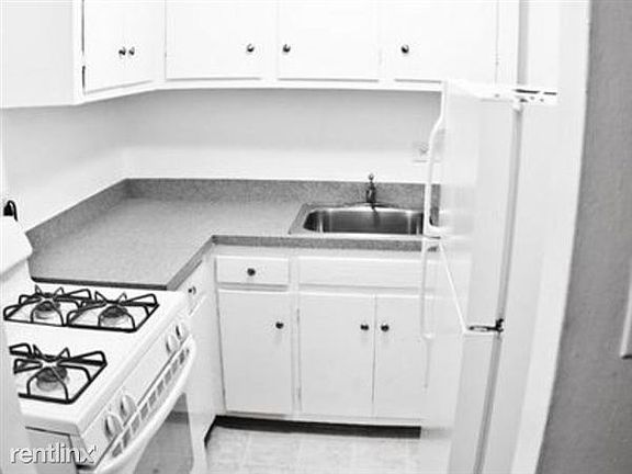 8ce851f985a3db9e9d7e5a9417f57e4f