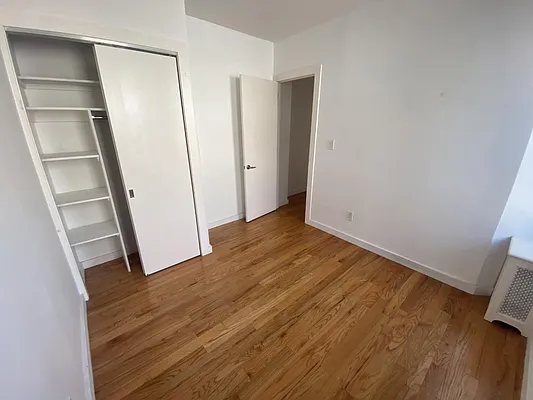 Rented by Vertical Real Estate LLC | media 12