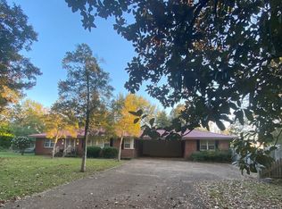 115 Crowson St, Bruce, MS 38915