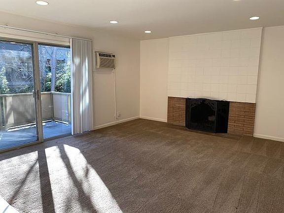2nd image of 412 Webster St #412