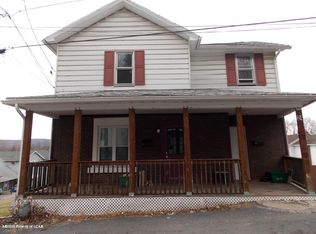 24 Drummond St, Pittston, PA 18640