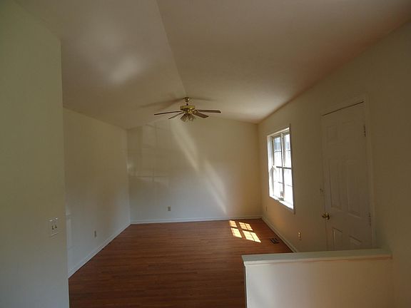 2nd image of 63 Verona Court Blvd