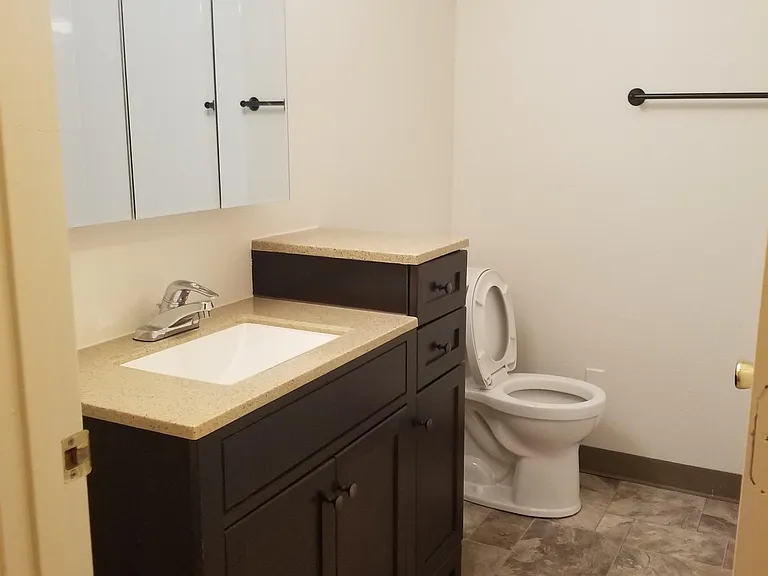 3318 Willow Ct SE — Photo 6