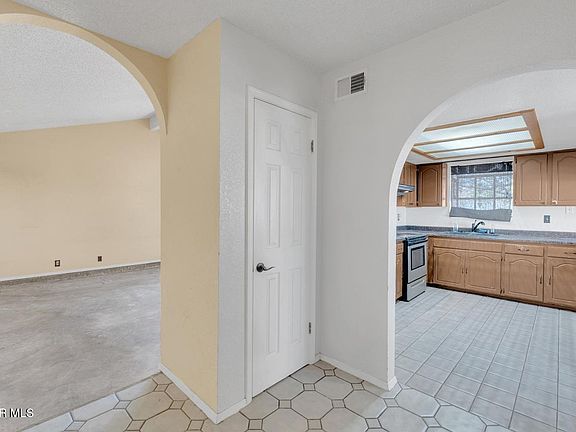 5th image of 600 Dorsey Dr