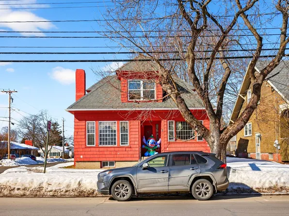 58 Central Avenue, Lewiston, ME 04240