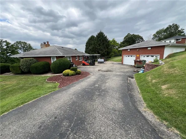 40 Sunset Dr, Blairsville, PA 15717