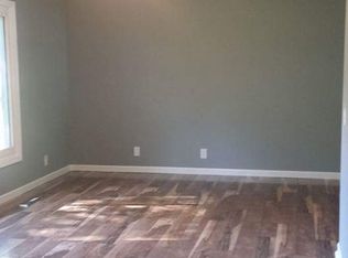 704 Main St, Collins, IA 50055