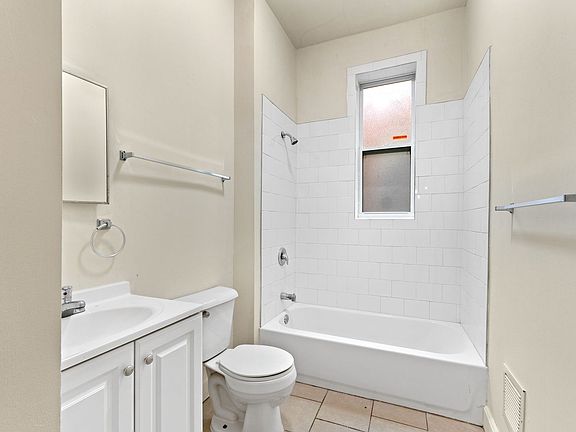 5th image of 5130-5132 Kensington Ave #5130