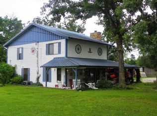 864 Crippin Rd, Huntington, TX 75949