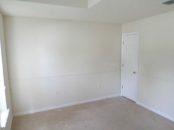 4th image of 2600 Hornlake Cir