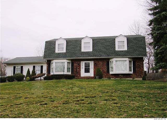 1st image of 6 Candlewood Dr