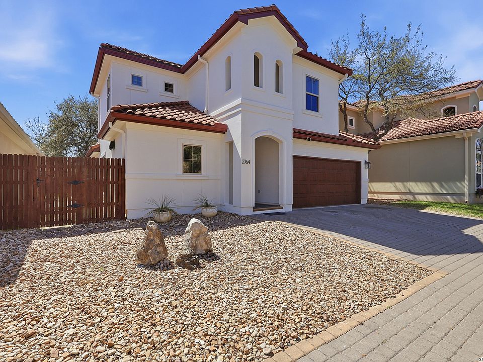 1st image of 2764 Del Pilar