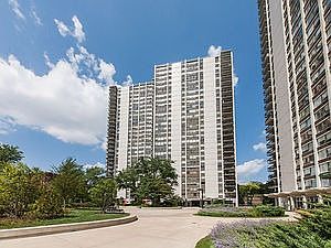 3rd image of 1460 N Sandburg Ter APT 2603A