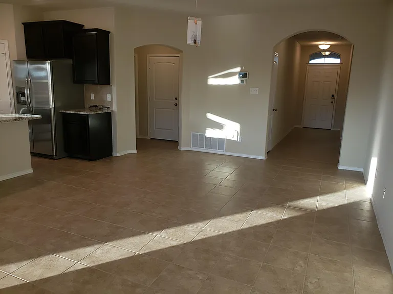 5550 Perdita Dr — Photo 4