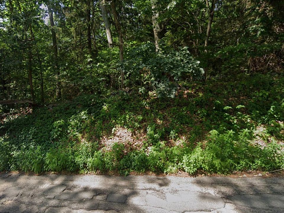 1st image of 165 Paine Rd