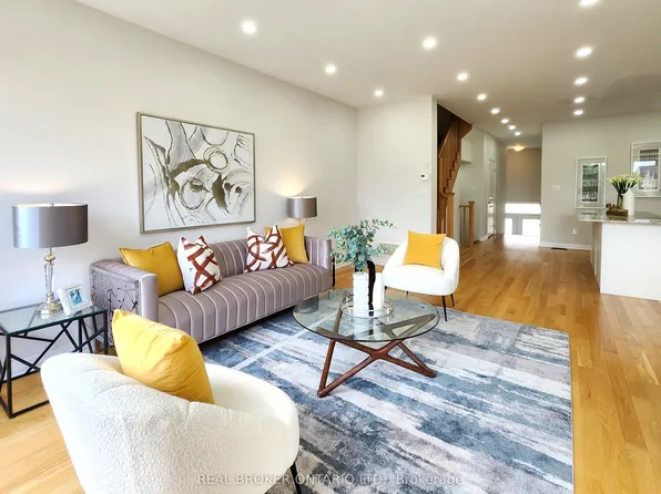 5 Beer Ln, Markham, ON L6E 0V2