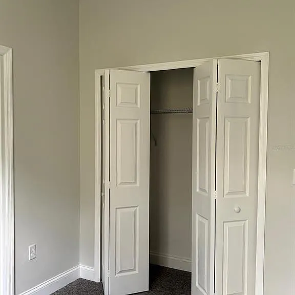 427 Madison Cir — Photo 14