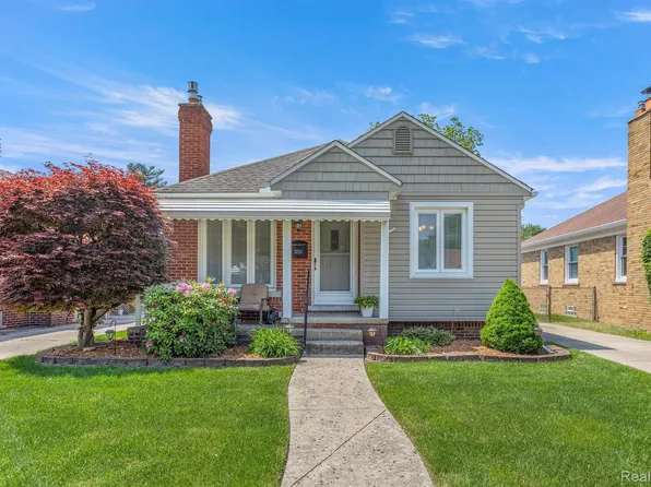 3220 Bennett St, Dearborn, MI 48124