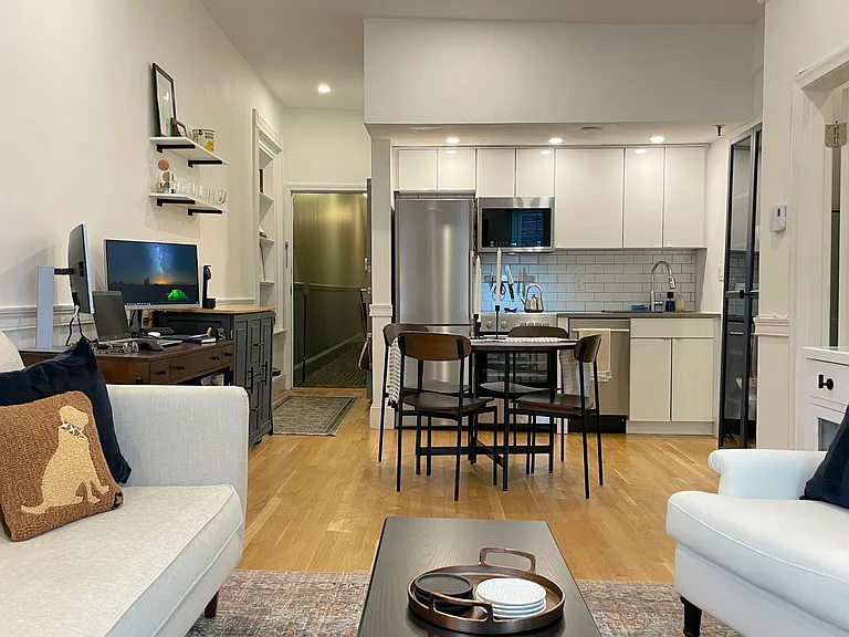827 Boylston St #200 — Photo 11