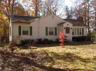 9375 Center Grove Church Rd, Clemmons, NC 27012