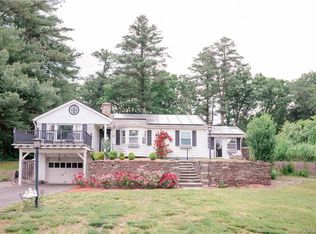 68 Lawrence Ave, Avon, CT 06001