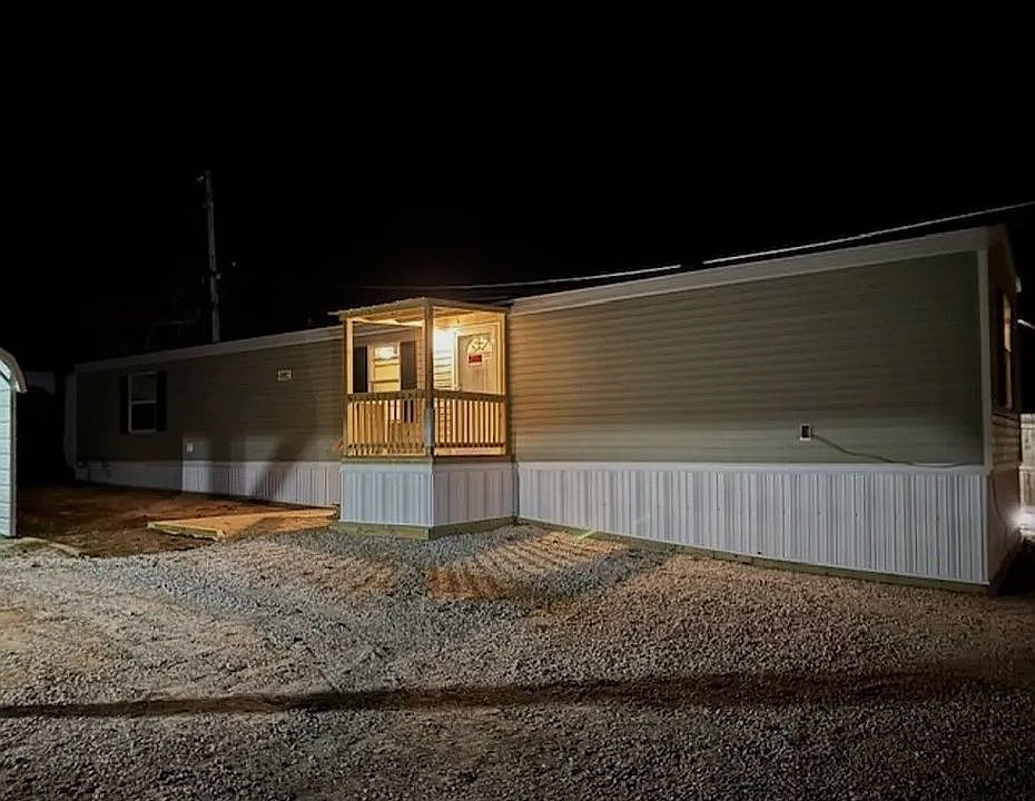 1st image of 1336 White Oak Dr