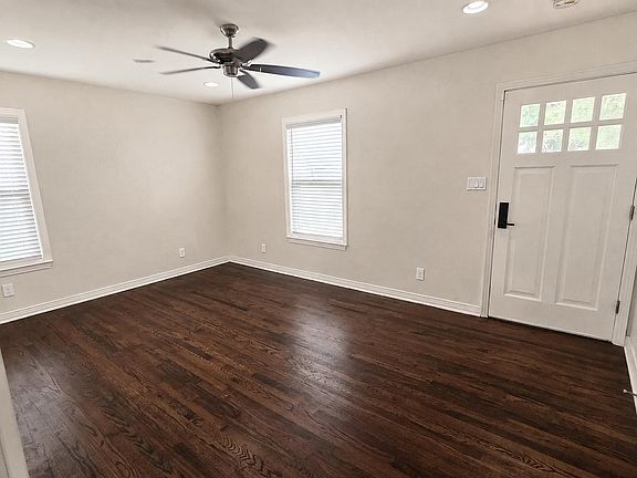 3rd image of 3811 Academy Dr