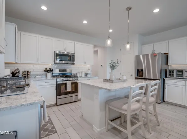 40520 W HALEY Drive, Maricopa, AZ 85138