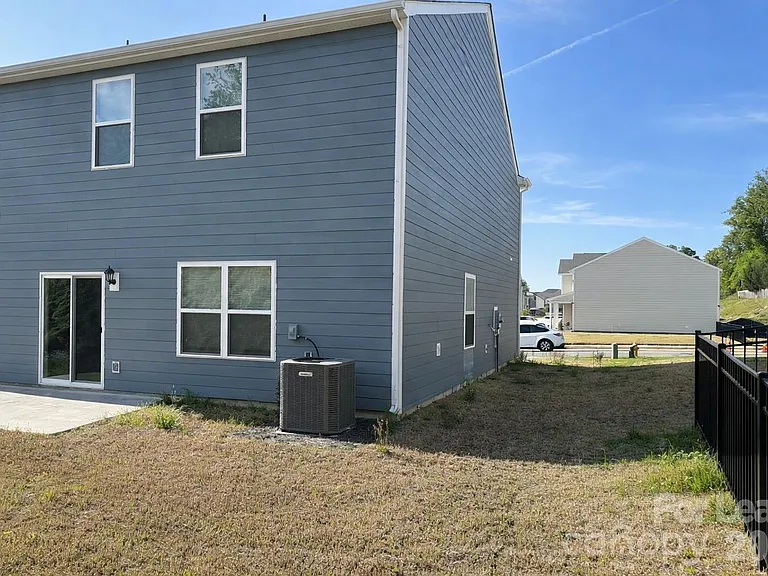 116 Windstone Common Ln — Photo 19