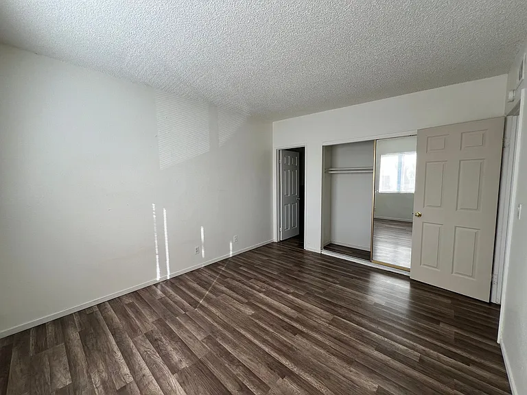 6942 Appleton Dr — Photo 30