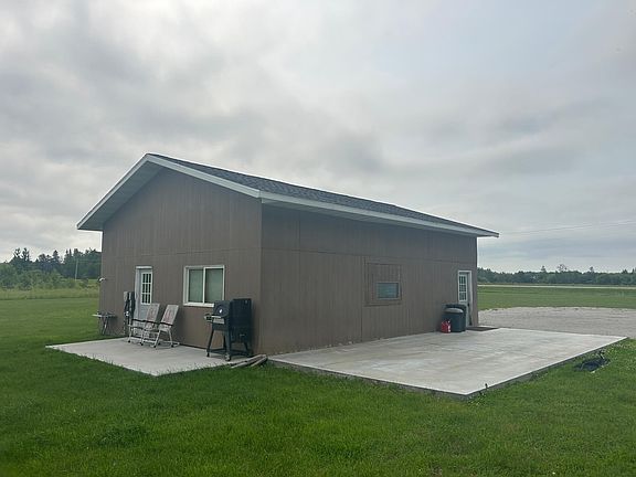 2nd image of 61010 County Road 12